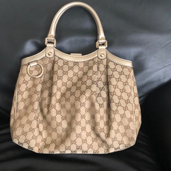 ✨Authentic Gucci sukey tote bag ✨ - Picture 1 of 12